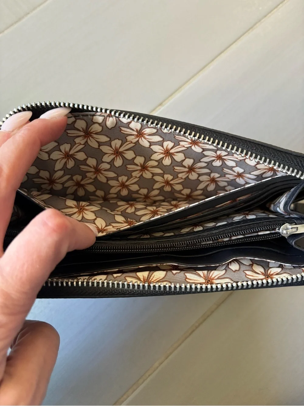 Vera Bradley Essential Continental Faux Leather Wallet